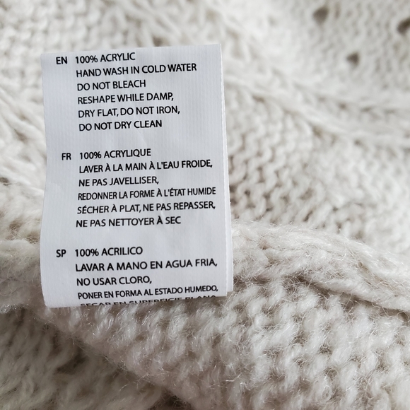 Razzle Dazzle Criss Cross Cream Colour Sweater NWT - Picture 4 of 7